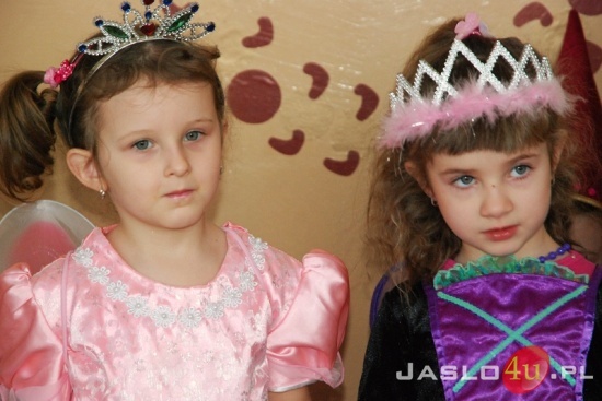 Zabawa karnawałowa w Przedszkolu Miejskim nr 12 w Jaśle fot. Ilona Czarnecka
