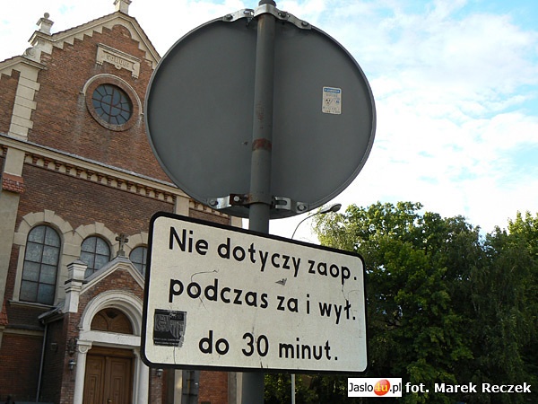 Znaki drogowe w Jaśle