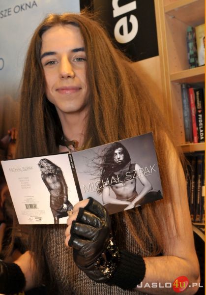 Michał Szpak w EMPIK-u w Jaśle