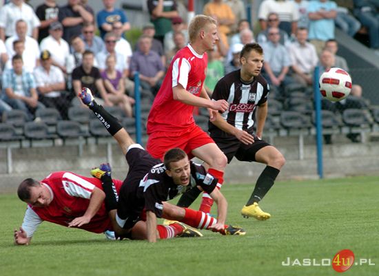Czarni Jasło kontra Pogoń Leżajsk