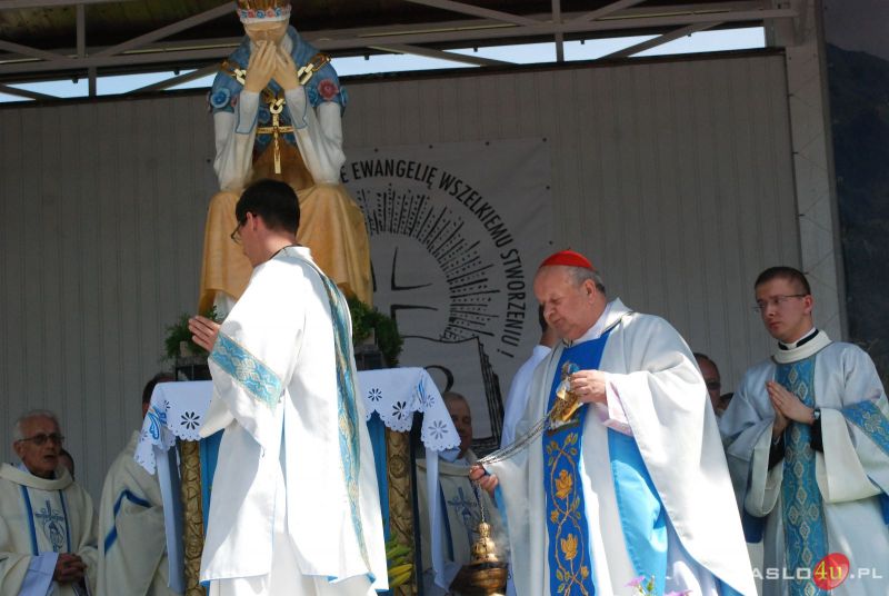 Dębowiec z Bazyliką Mniejszą NMP z La Salette