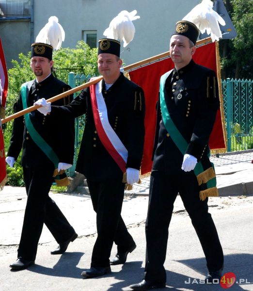 Dębowiec z Bazyliką Mniejszą NMP z La Salette