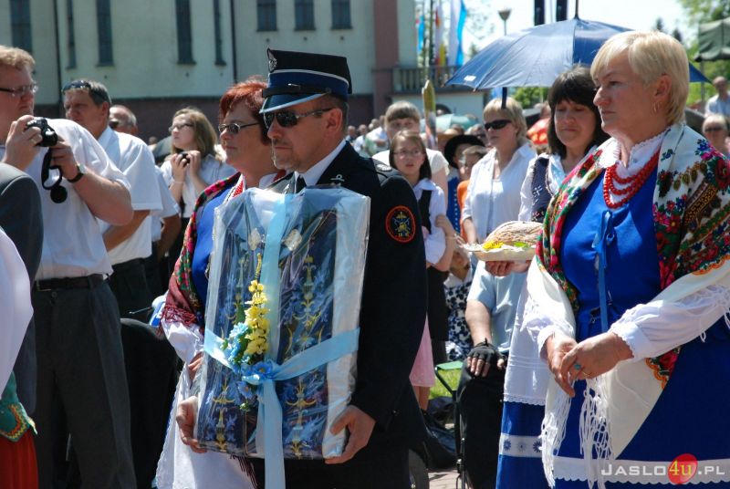 Dębowiec z Bazyliką Mniejszą NMP z La Salette
