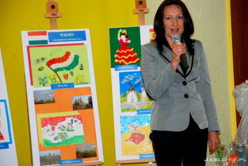 "Europa oczami dziecka". Przegląd twórczości plastycznej w Bajkowym Przedszkolu