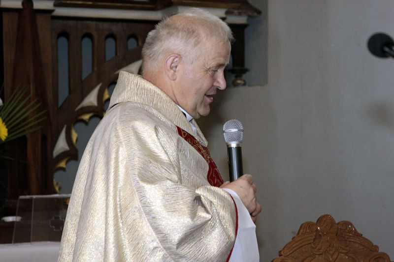Nadanie imienia Szkoły Podstawowej w Cieklinie