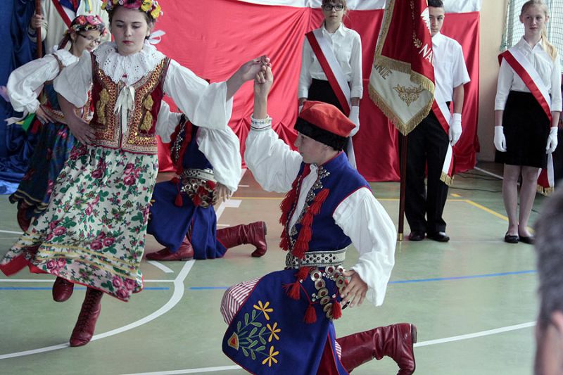 Nadanie imienia Szkoły Podstawowej w Cieklinie