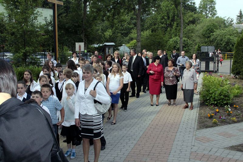 Nadanie imienia Szkoły Podstawowej w Cieklinie