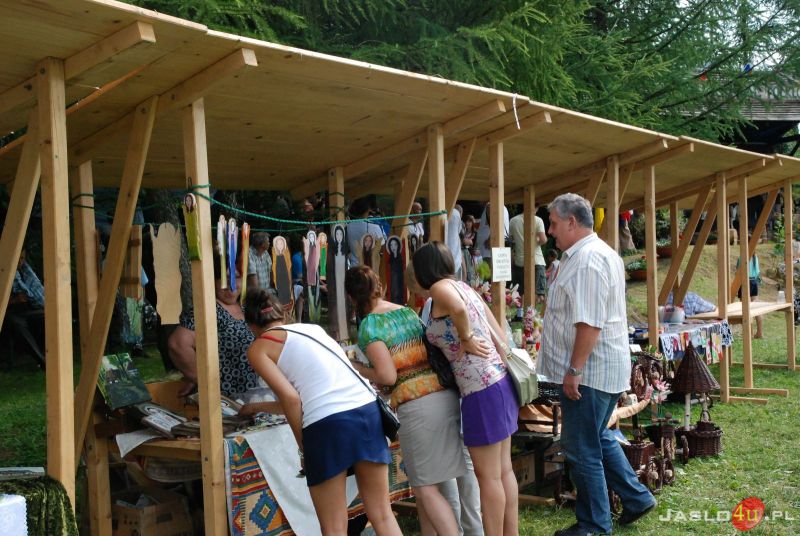 IX Międzynarodowy Festiwal Folkloru Karpat w Trzcinicy