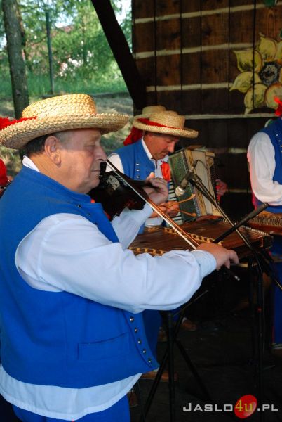 IX Międzynarodowy Festiwal Folkloru Karpat w Trzcinicy