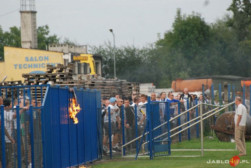 Czarni Jasło - Karpaty Krosno 1:2