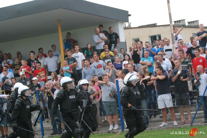 Czarni Jasło - Karpaty Krosno 1:2