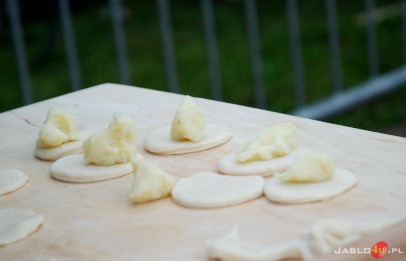 Pierogi w Tarnowcu cz.2