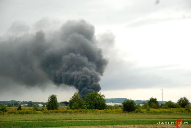 Pożar hali galwanizernii na terenie Grupy Nowy Styl