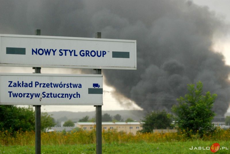 Pożar hali galwanizernii na terenie Grupy Nowy Styl