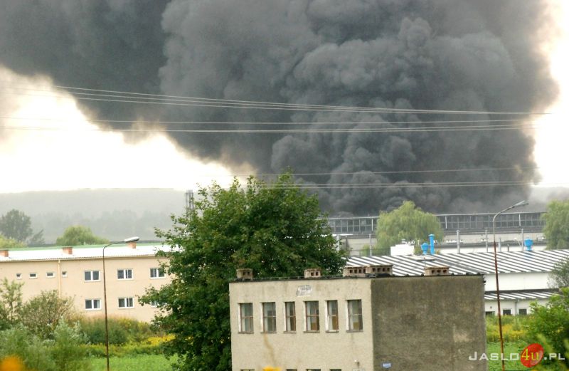 Pożar hali galwanizernii na terenie Grupy Nowy Styl