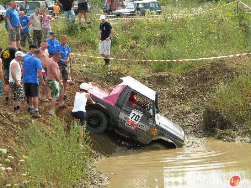 XI Zlot Samochodów Terenowych 4x4 w Załężu