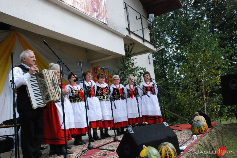 Dożynki Gminy Tarnowiec w Łajscach