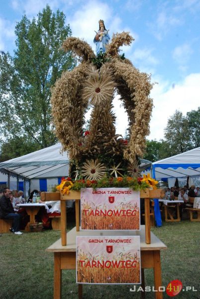 Dożynki Gminy Tarnowiec w Łajscach