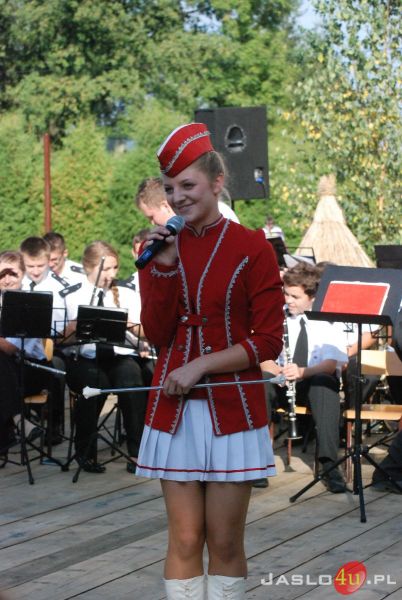 Dożynki Gminy Tarnowiec w Łajscach