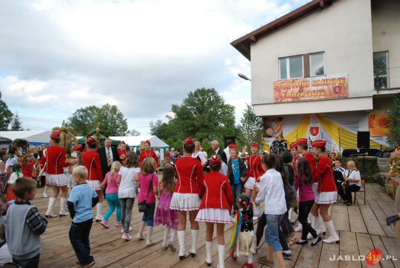 Dożynki Gminy Tarnowiec w Łajscach