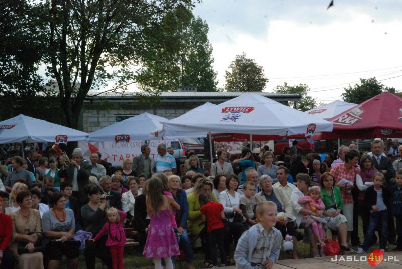 Dożynki Gminy Tarnowiec w Łajscach