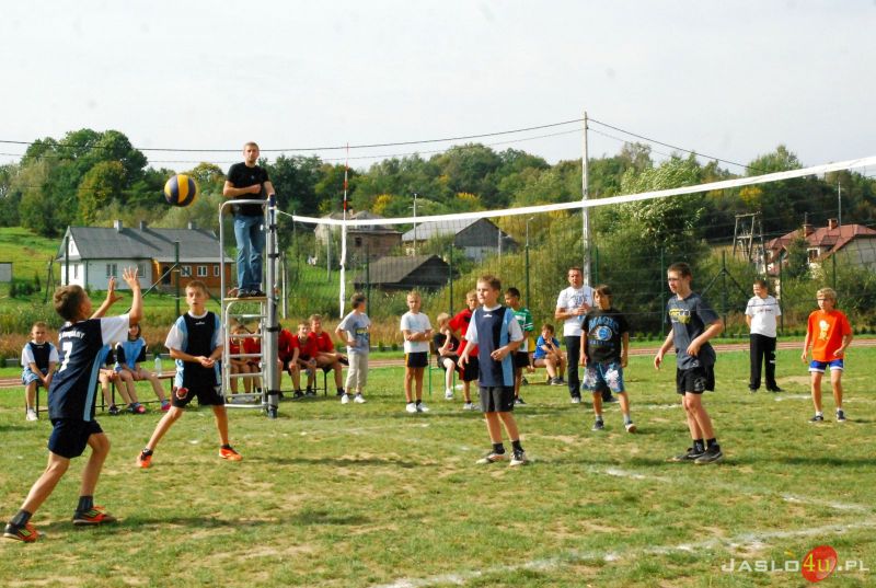 Zawody sportowe w Bączalu Dolnym