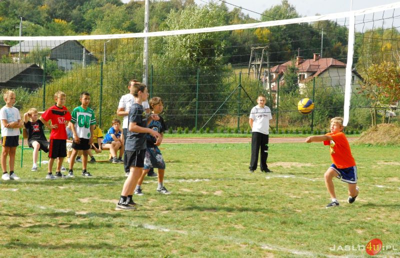 Zawody sportowe w Bączalu Dolnym