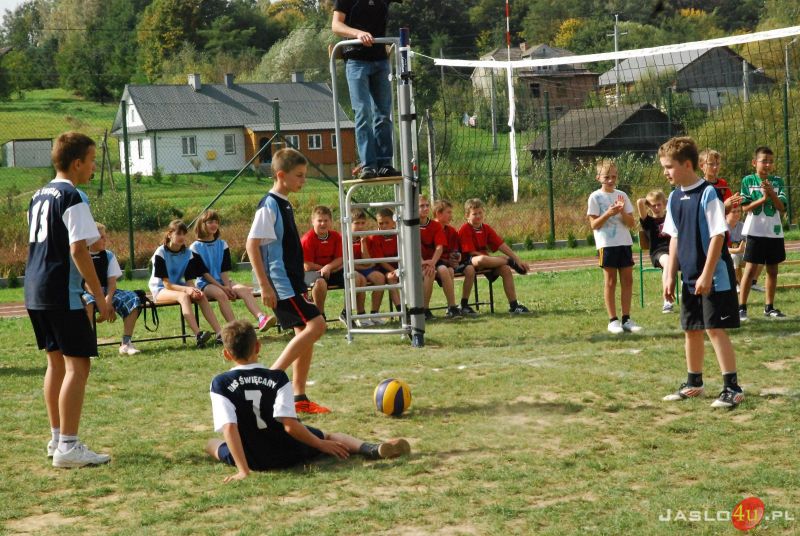 Zawody sportowe w Bączalu Dolnym