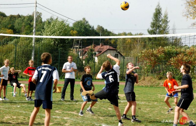 Zawody sportowe w Bączalu Dolnym