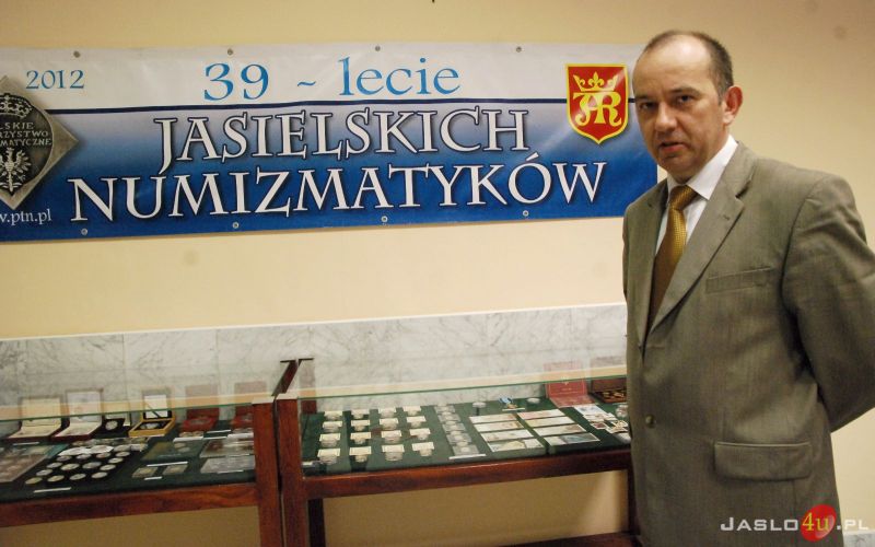 39-lecie Jasielskich numizmatyków. Wystawa w Banku Pekao S.A. w Jaśle