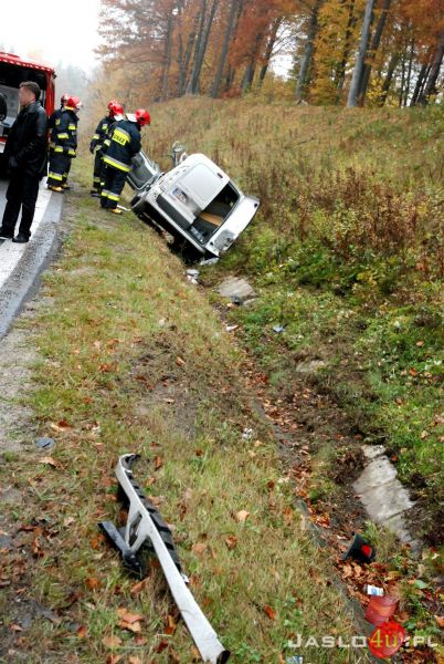 Wypadek na drodze  wojewódzkiej relacji Jasło-Rzeszów