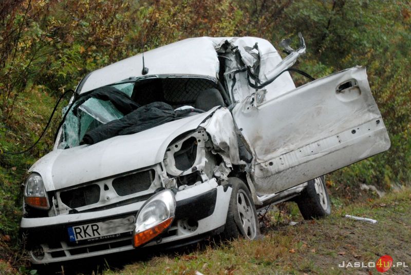 Wypadek na drodze  wojewódzkiej relacji Jasło-Rzeszów