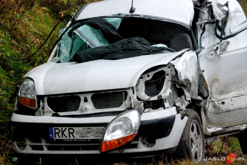 Wypadek na drodze  wojewódzkiej relacji Jasło-Rzeszów