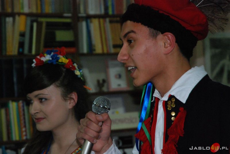 Charytatywne przedstawienie w Bibliotece Pedagogicznej