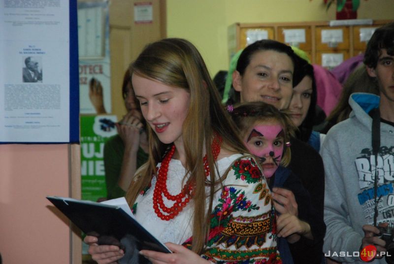 Charytatywne przedstawienie w Bibliotece Pedagogicznej