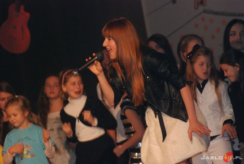 Koncert zespołu "Dziewczyny" oraz uczestników warsztatów wokalnych