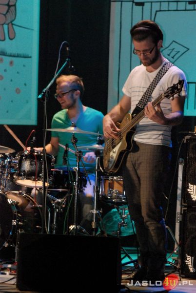 Koncert zespołu "Dziewczyny" oraz uczestników warsztatów wokalnych