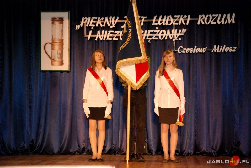 Nadanie  imienia I. Łukasiewicza Integracyjnej SP nr 12 w Jaśle