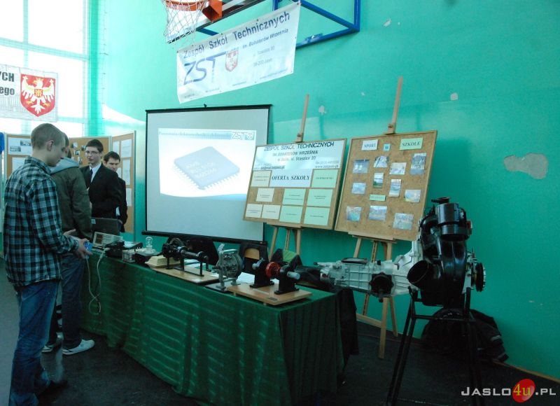 Targi edukacyjne w Zespole Szkół Budowlanych w Jaśle