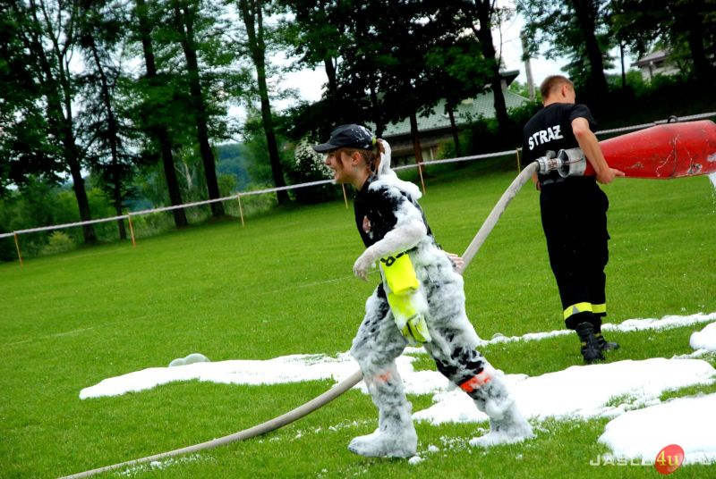 Bieg Uliczny i Piknik Rodzinny w Tarnowcu
