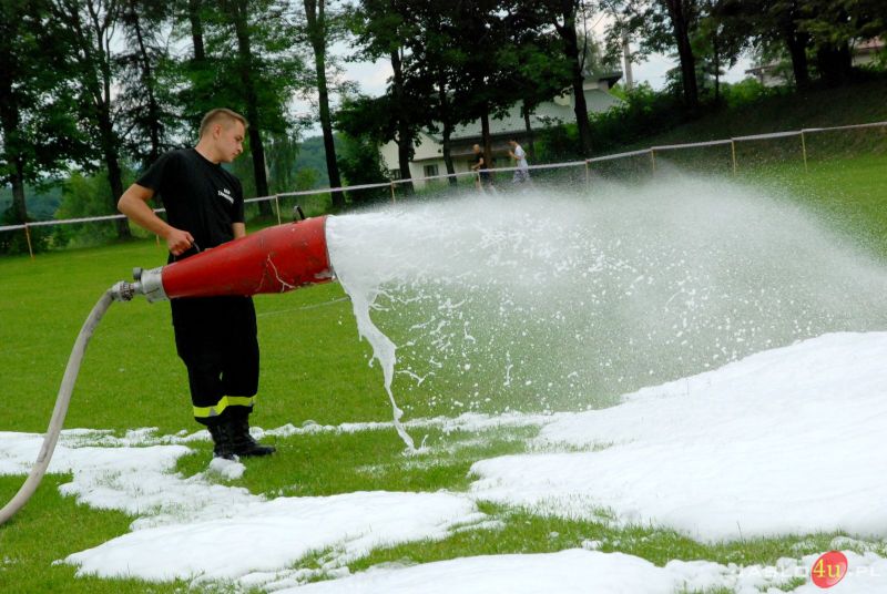 Bieg Uliczny i Piknik Rodzinny w Tarnowcu