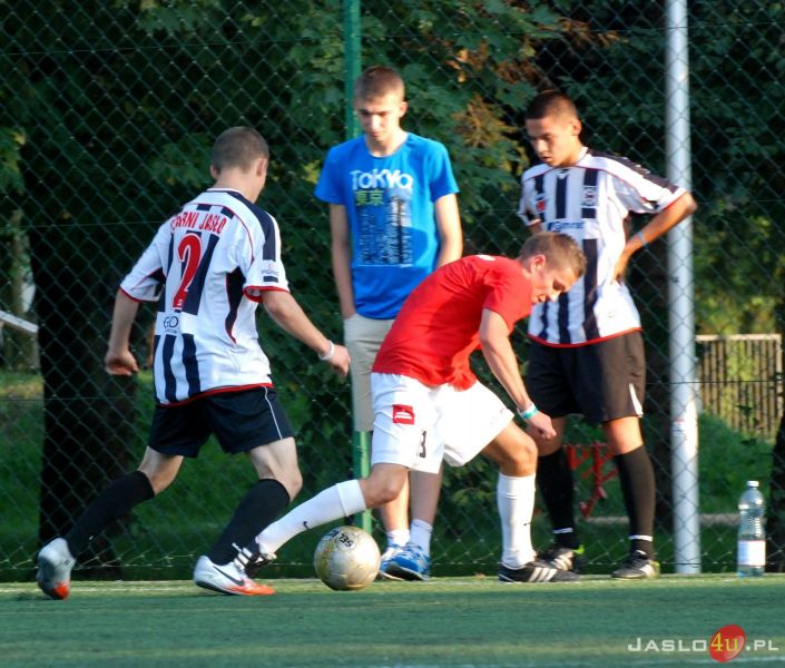 VI kolejka Jasielskiej Ligi Orlika 2013