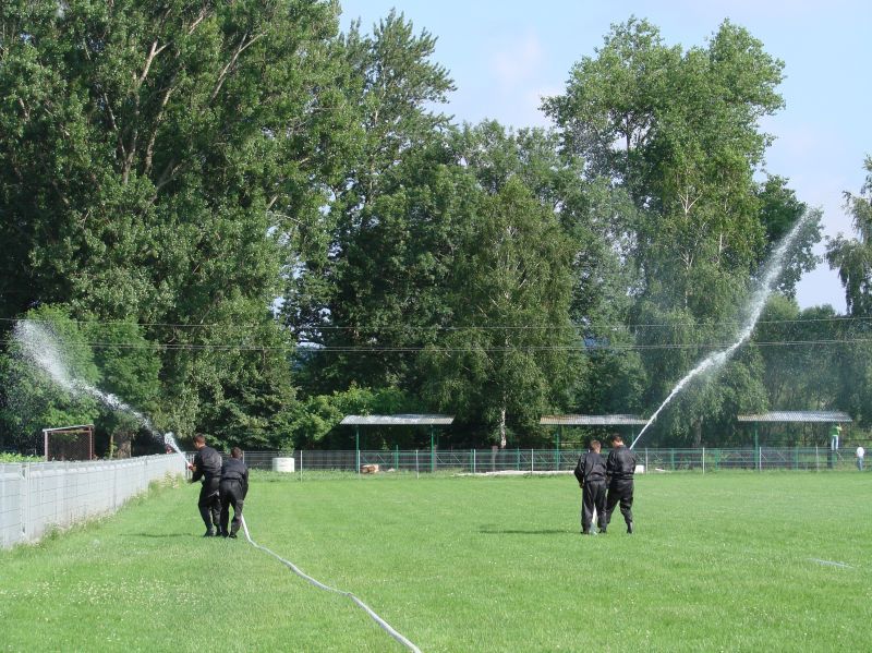 Zgrupowanie survivalowe klas mundurowych o profilu policyjno-strażackim LO w Kołaczycach