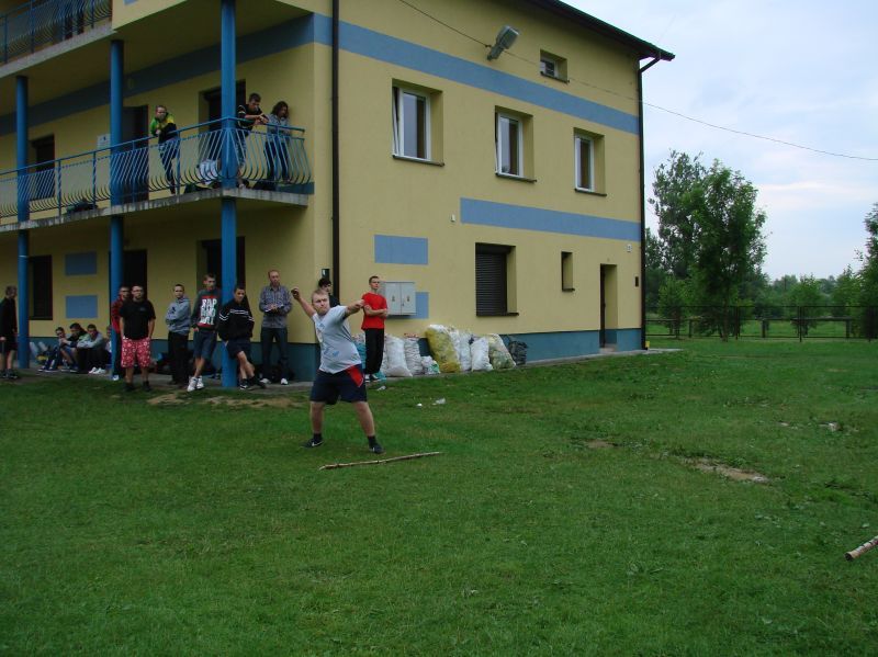 Zgrupowanie survivalowe klas mundurowych o profilu policyjno-strażackim LO w Kołaczycach