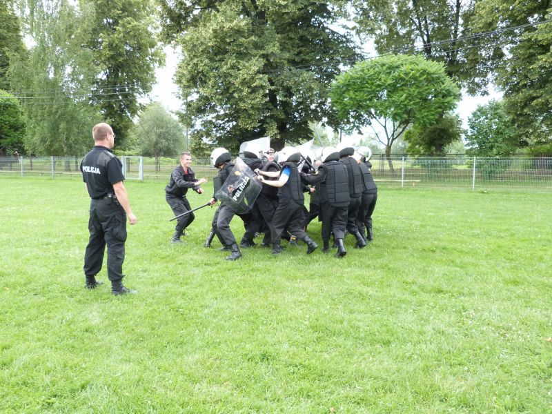 Zgrupowanie survivalowe klas mundurowych o profilu policyjno-strażackim LO w Kołaczycach