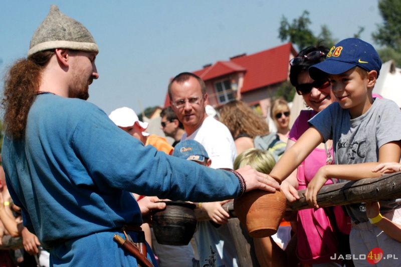 Bitwa o panowanie  nad Wałami Królewskimi - Trzcinica 2013 cz. II