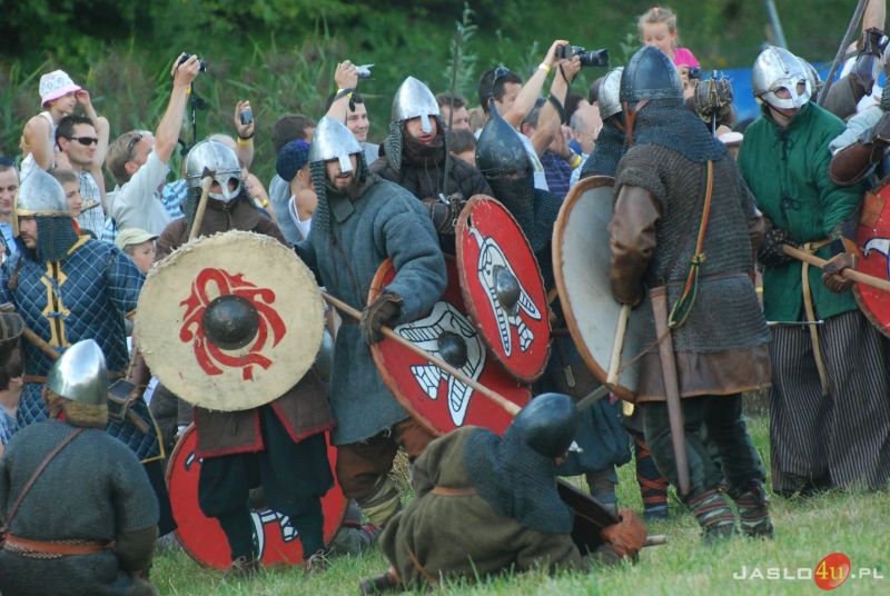 Bitwa o panowanie  nad Wałami Królewskimi - Trzcinica 2013 cz. II