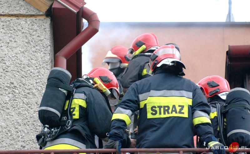 Pożar na ul. Basztowej w Jaśle