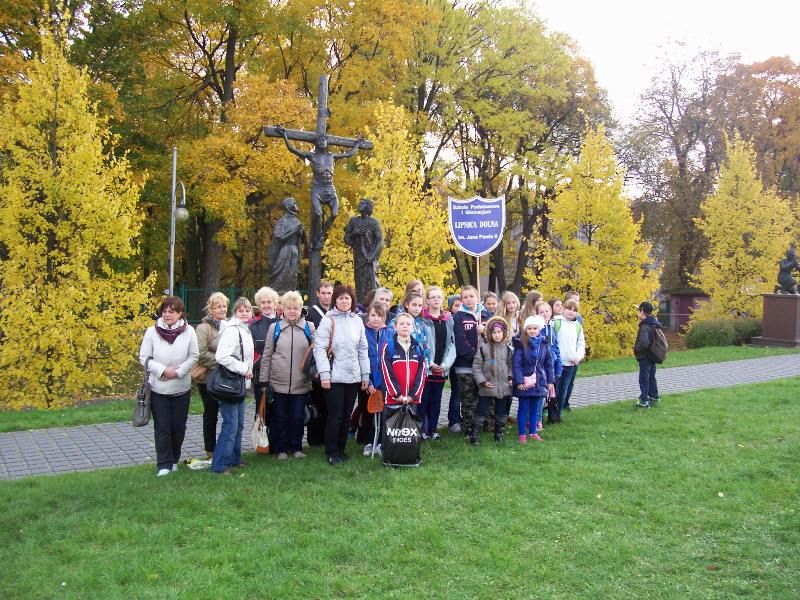Szkoła w Lipnicy na XIII Ogólnopolskiej Pielgrzymce Rodziny Szkół im. Jana Pawła II na Jasną Górę
