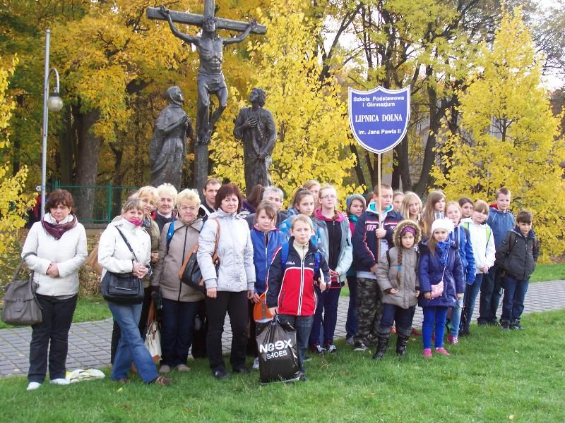 Szkoła w Lipnicy na XIII Ogólnopolskiej Pielgrzymce Rodziny Szkół im. Jana Pawła II na Jasną Górę